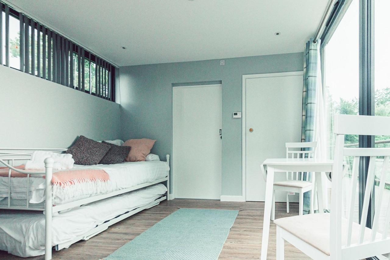 Clophill Eco Lodges Экстерьер фото